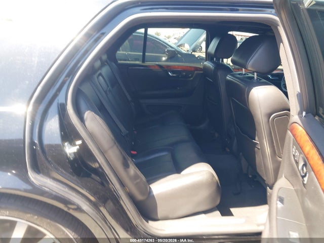 Cadillac DTS Luxury Ii
