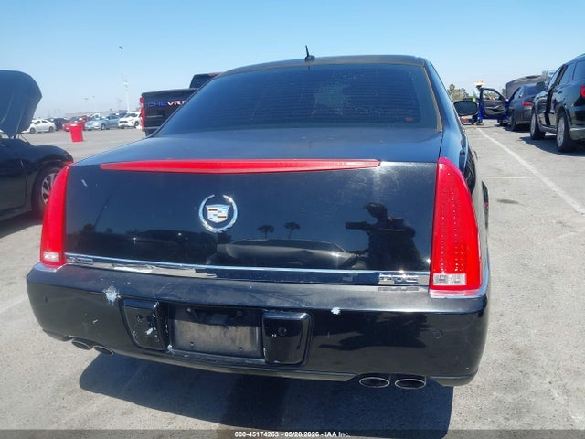 Cadillac DTS Luxury Ii