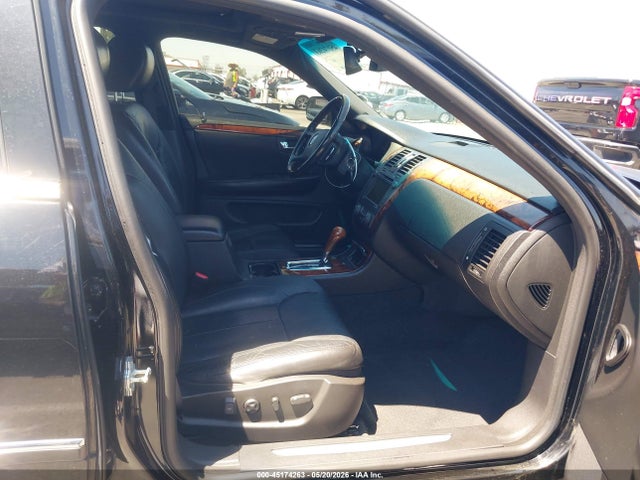 Cadillac DTS Luxury Ii