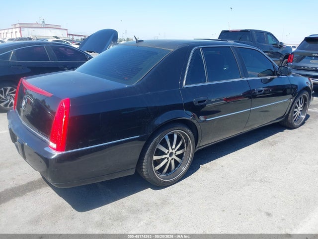 Cadillac DTS Luxury Ii