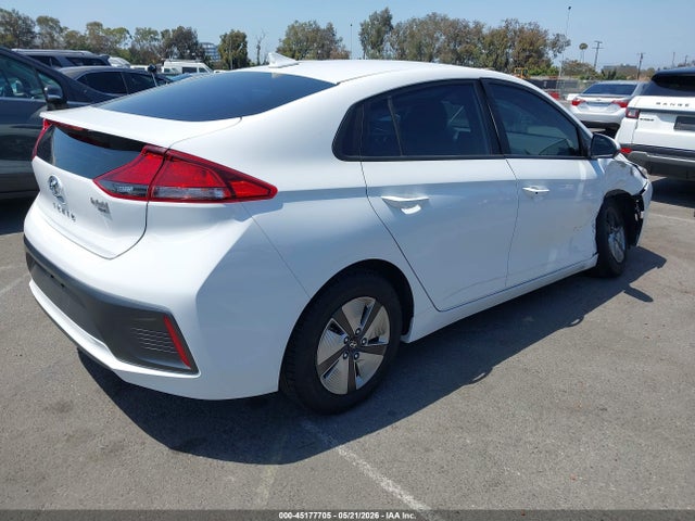 Hyundai Ioniq Blue