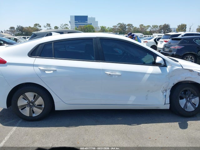Hyundai Ioniq Blue
