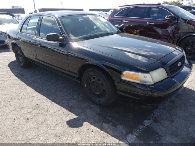 Salvage Ford Crown Victoria Image
