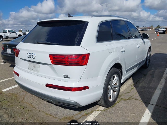 Audi Q7 3.0t Premium
