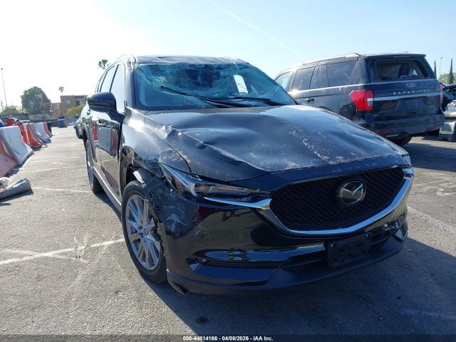 Salvage Mazda Cx Image