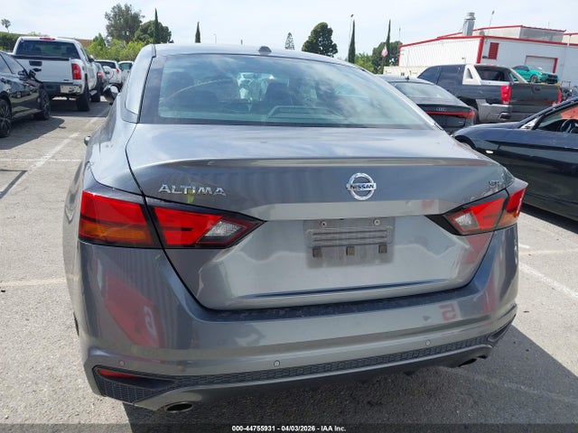 Nissan Altima Sr Fwd