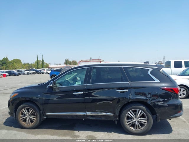 INFINITI Qx Luxe