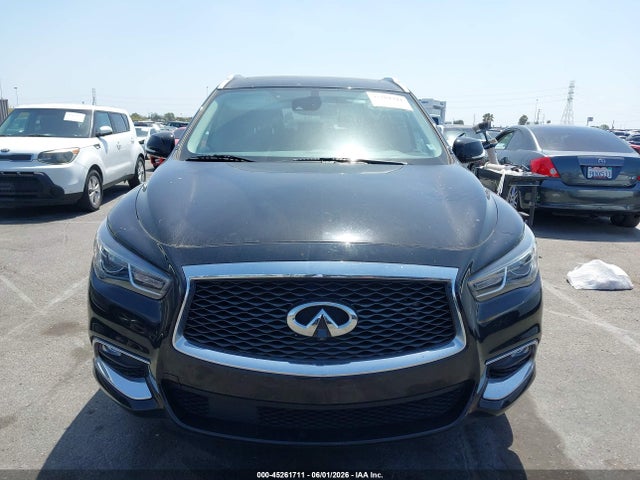 INFINITI Qx Luxe