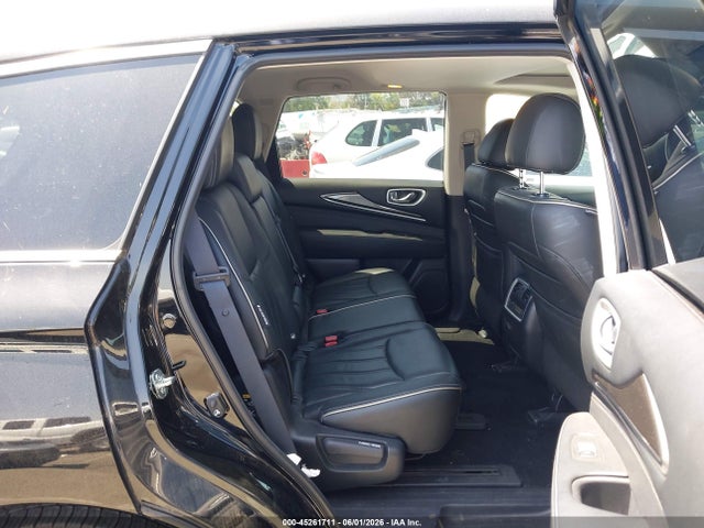 INFINITI Qx Luxe