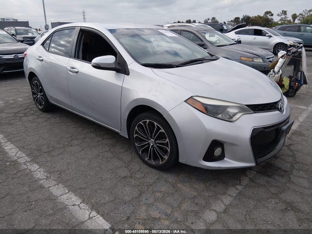 Salvage Toyota Corolla Image