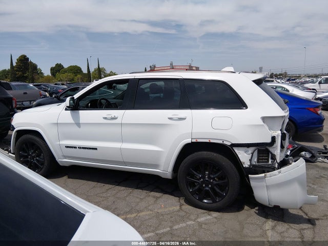 Jeep Grand Cherokee Altitude 4x2