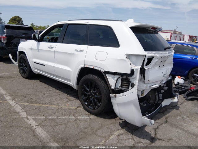 Jeep Grand Cherokee Altitude 4x2