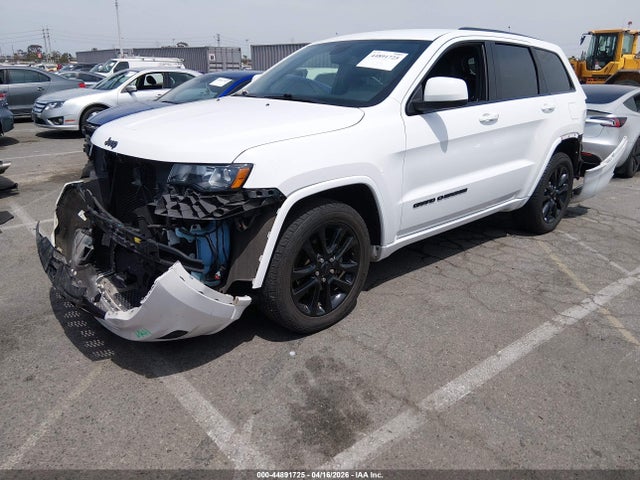 Jeep Grand Cherokee Altitude 4x2