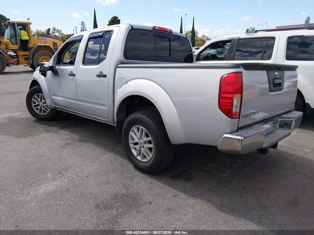 Nissan Frontier Sv