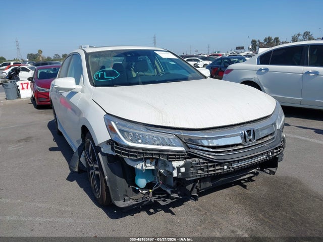 Salvage Honda Accord Image