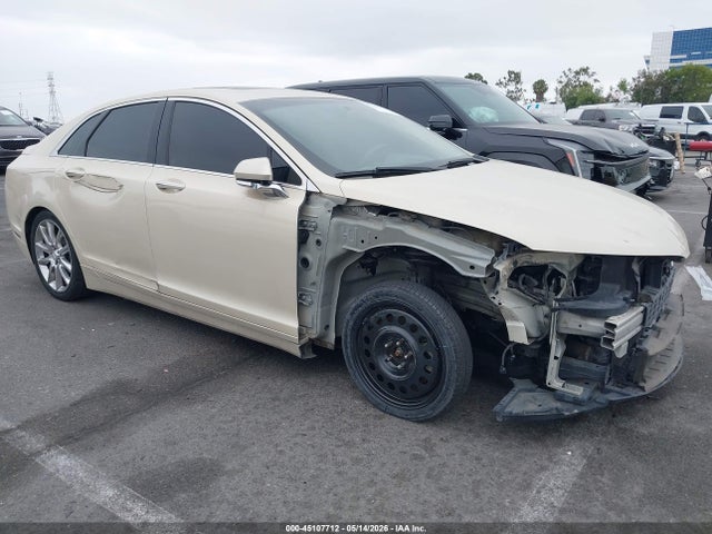 Salvage Lincoln MKZ Image