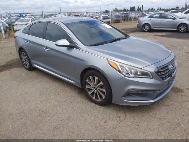 Salvage Hyundai SONATA Image
