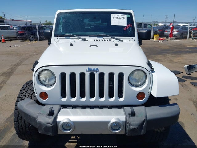Jeep Wrangler Sahara