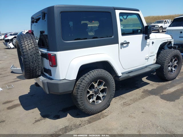 Jeep Wrangler Sahara