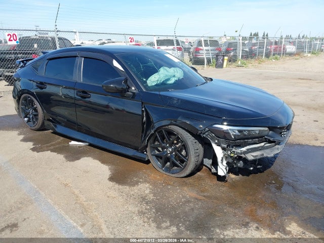 Salvage Honda Civic Image