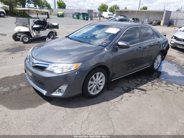 Toyota Camry Xle V6