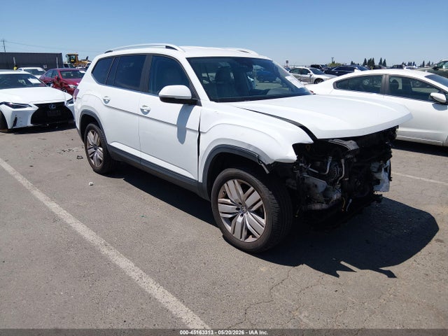 Salvage Volkswagen Atlas Image