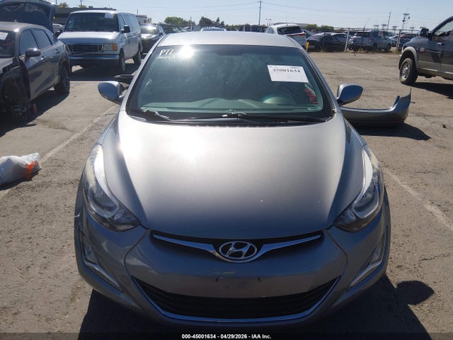 Hyundai ELANTRA Se