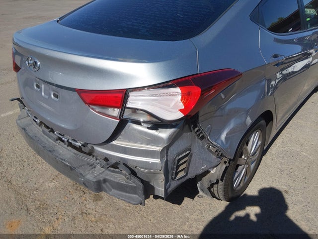 Hyundai ELANTRA Se