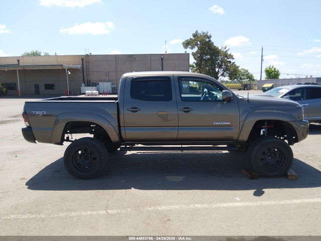 Toyota Tacoma Prerunner V6
