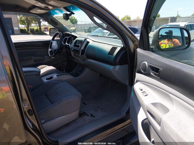 Toyota Tacoma Prerunner V6