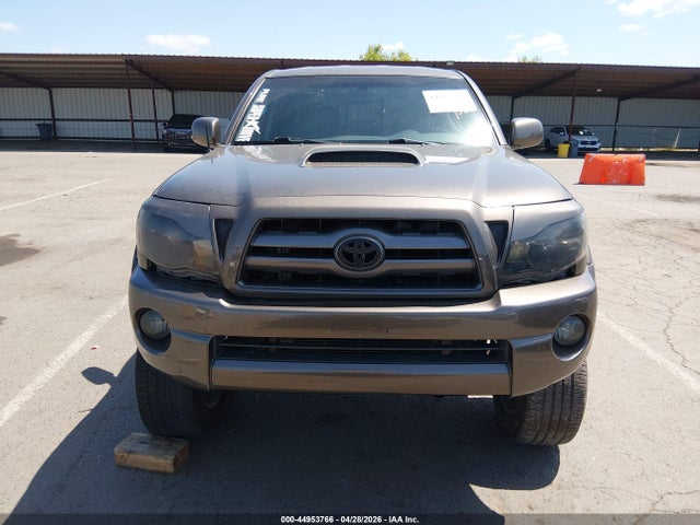 Toyota Tacoma Prerunner V6