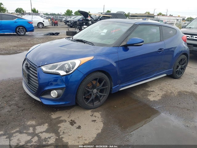 Hyundai VELOSTER Turbo