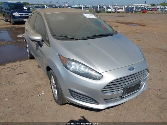 Salvage Ford Fiesta Image