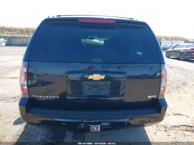Chevrolet Suburban 1500 Lt