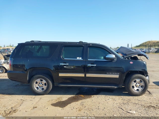 Chevrolet Suburban 1500 Lt