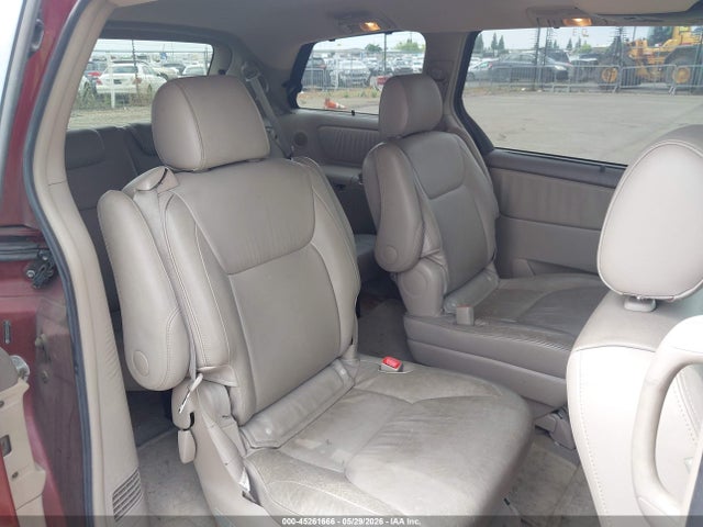 Toyota Sienna Xle