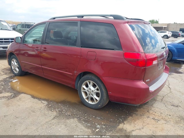 Toyota Sienna Xle