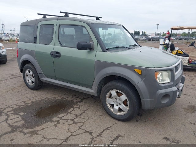 Salvage Honda Element Image