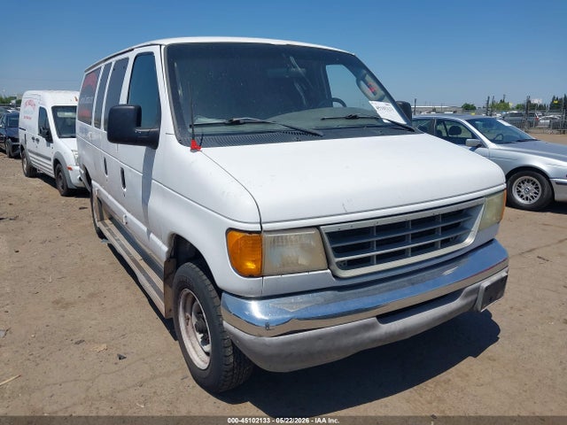 Salvage Ford E-350 Image
