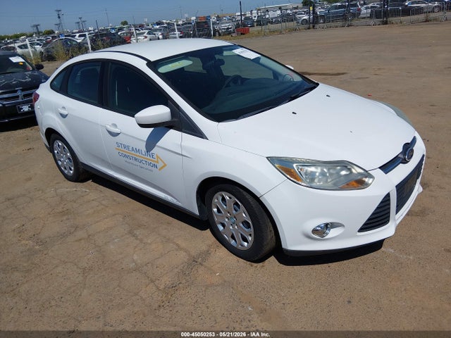 Salvage Ford Focus Image