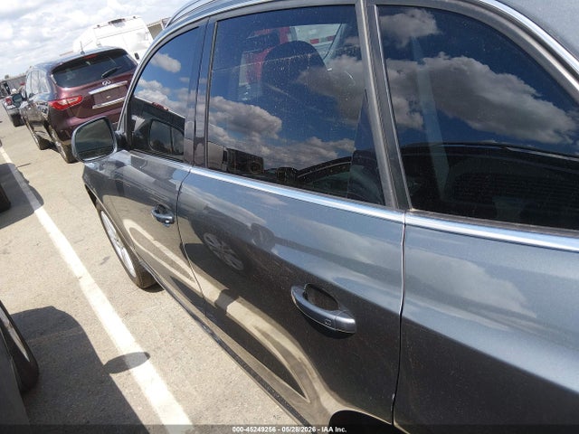 Audi Q5 2.0t Premium