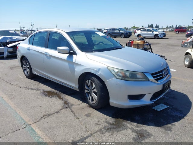 Salvage Honda Accord Image