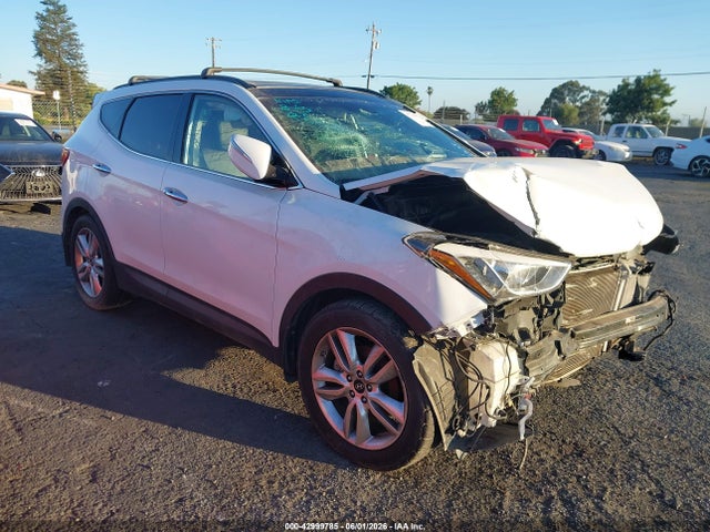 Salvage Hyundai SANTA FE Image