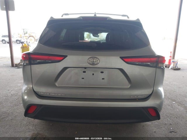 Toyota Highlander Xle
