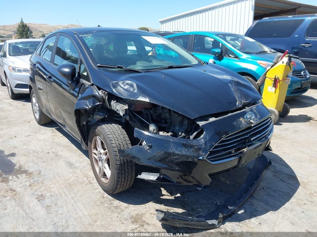 Salvage Ford Fiesta Image