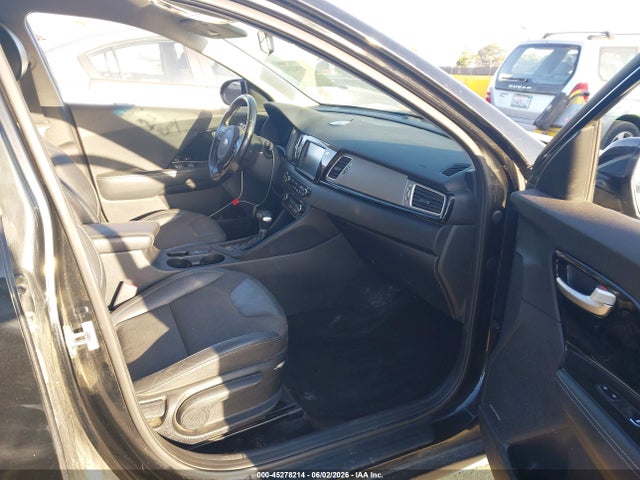 Kia Niro Ex