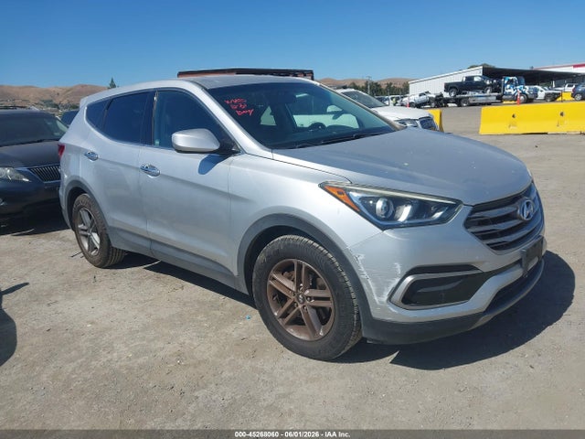 Salvage Hyundai SANTA FE Image