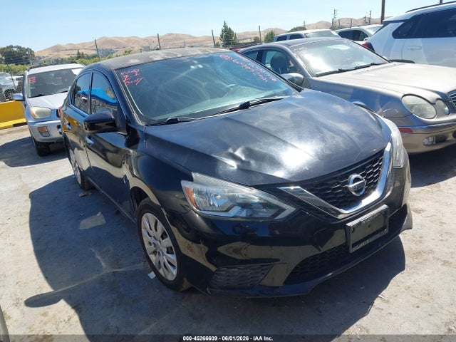 Salvage Nissan Sentra Image