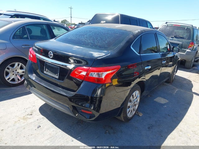 Nissan Sentra S