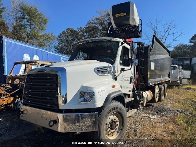 Freightliner 114sd